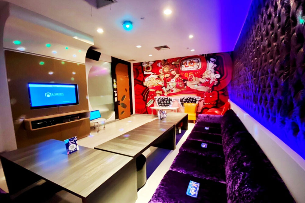 Karaoke-Room-